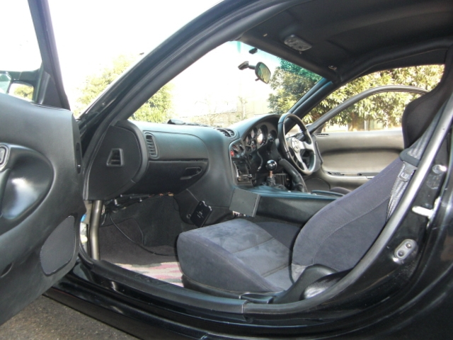Jaula antivuelco Saito Rollcage - Dash Through - Trunk Through para RX-7 FD3S miniatura 2