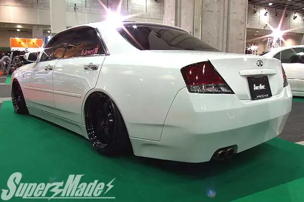 Bodykit SuperMade Instant Gentleman para Cedric / Gloria Y34 miniatura 2