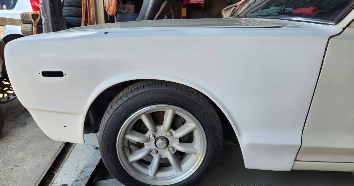 Aletas Ground Effect FRP para Nissan Skyline KGC10 miniatura 4