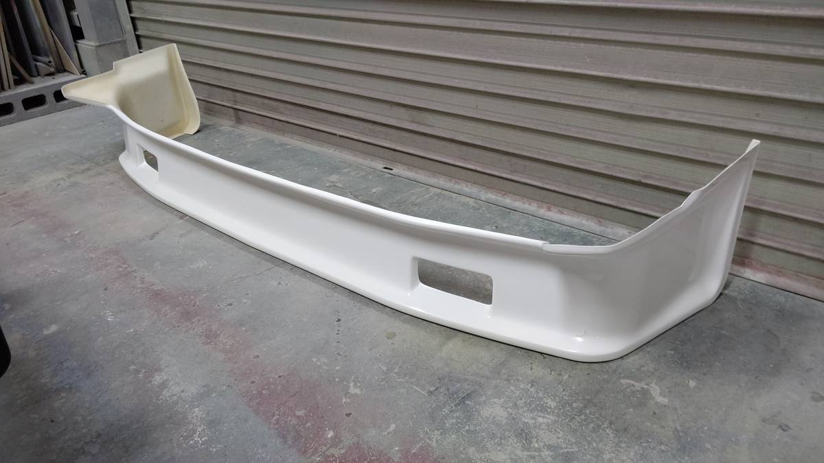 Front Air Dam Nissan Skyline R30 RS miniatura 2