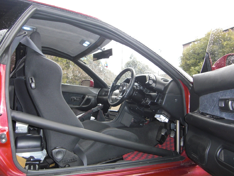 Jaula antivuelco Saito Rollcage - 2 puertas - Dash Through para Skyline R32 miniatura 1
