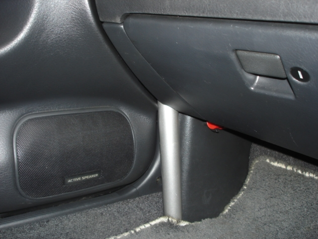 Jaula antivuelco Saito Rollcage - 2 puertas - Dash Through para Skyline R32 miniatura 6