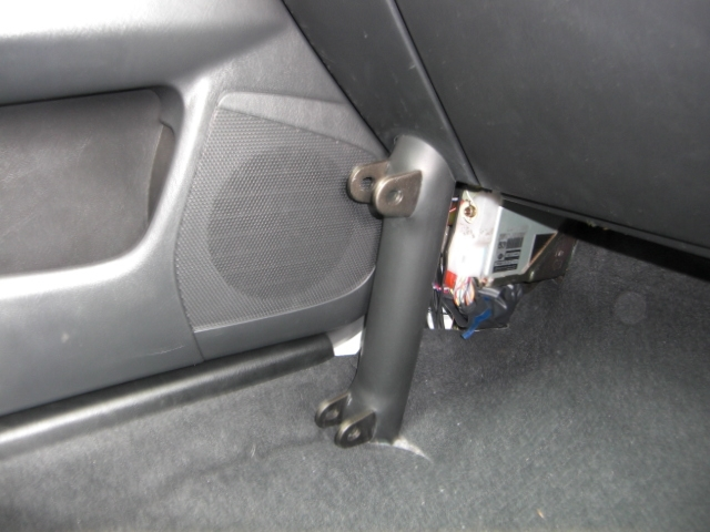 Jaula antivuelco Saito Rollcage - 2 puertas - Dash Through para Skyline R34 miniatura 8