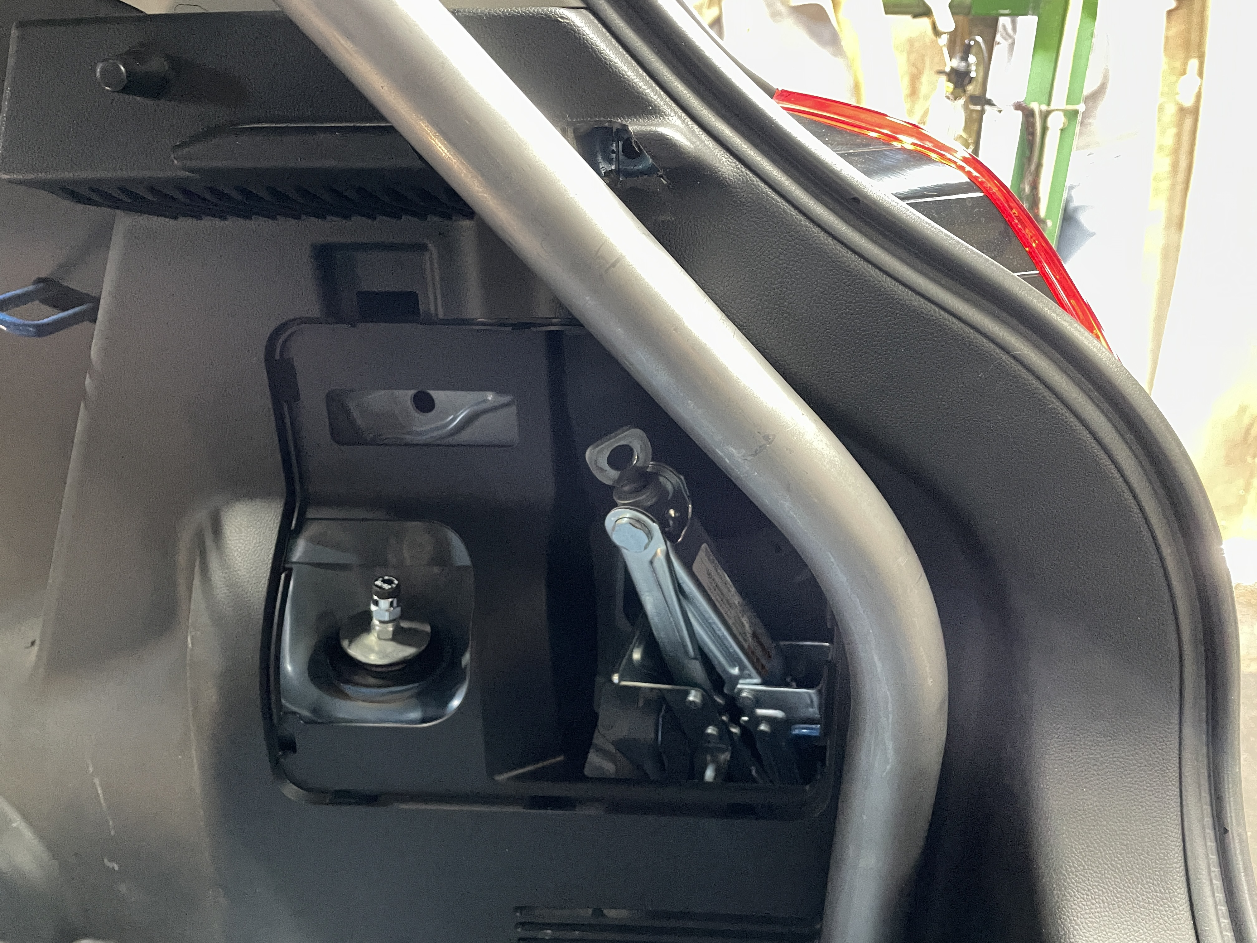 Jaula antivuelco Saito Rollcage - Trunk Through para Swift Sport ZC33S miniatura 7
