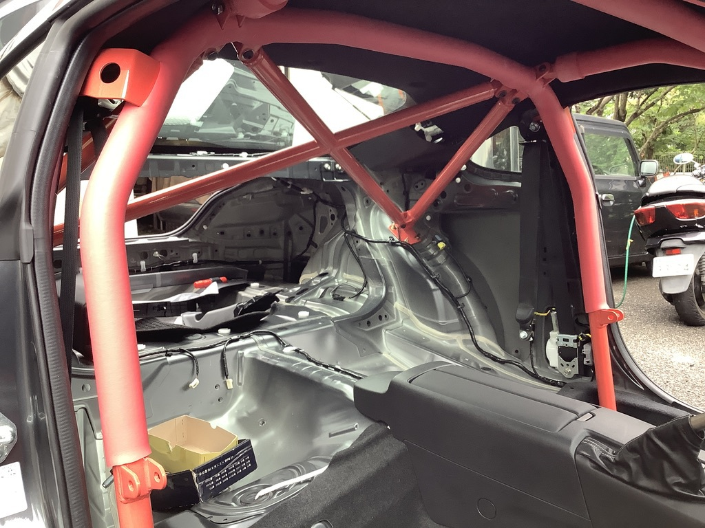 Jaula antivuelco Saito Rollcage - Dash Through para GR86 ZN8 miniatura 5