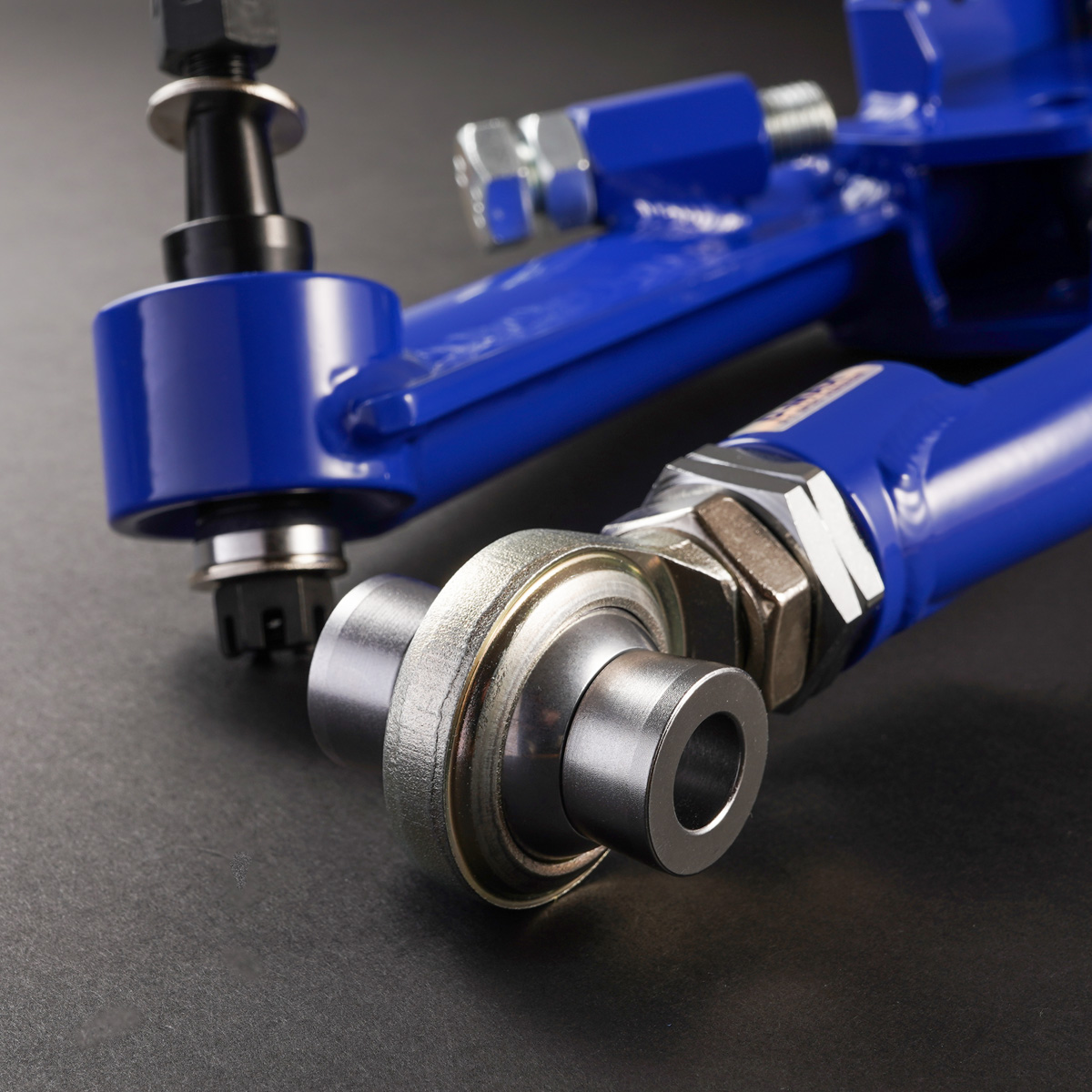 D-MAX D1SPEC Brazos Inferiores Delanteros y Tension Rod Set 86/GR86 miniatura 2