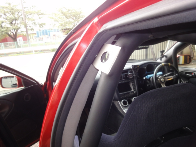 Jaula antivuelco Saito Rollcage - Sunroof para Aristo JZS161 miniatura 7