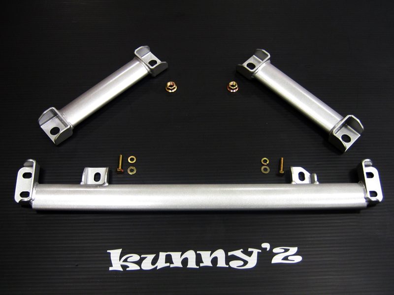 Refuerzos de subchasis trasero Kunny'z para Toyota Mark II JZX100