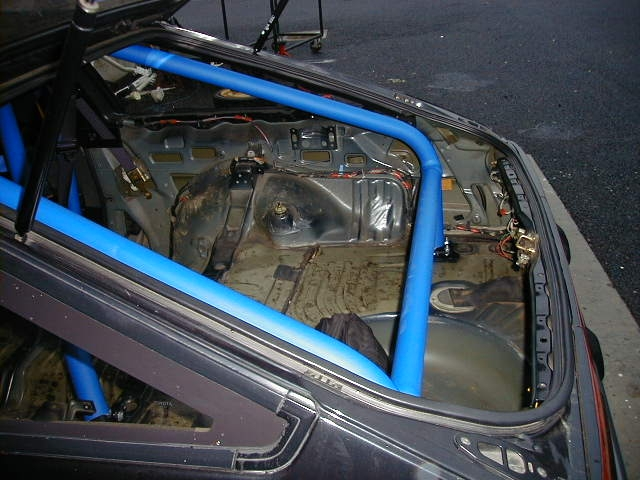 Jaula antivuelco Saito Rollcage - Sunroof para Corolla AE86 miniatura 4