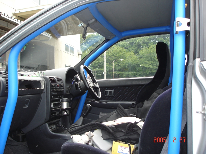 Jaula antivuelco Saito Rollcage - Trunk Through para Starlet EP82 miniatura 2