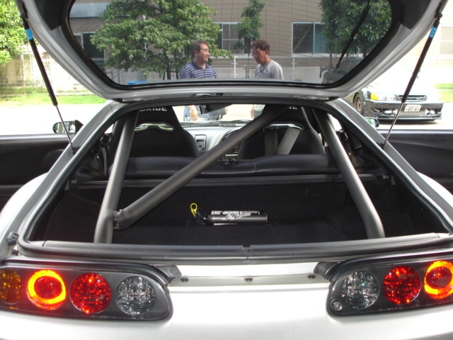 Jaula antivuelco Saito Rollcage - Trunk Through para Supra JZA80 miniatura 7