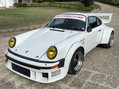 930
