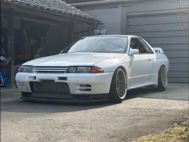 R32