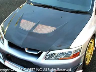 Capó ventilado C-West para Mitsubishi Lancer Evolution CT9A