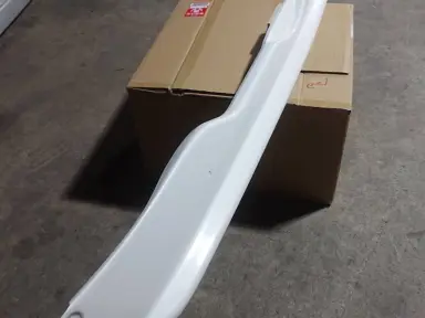 Lip Delantero OEM para Nissan Skyline Japan