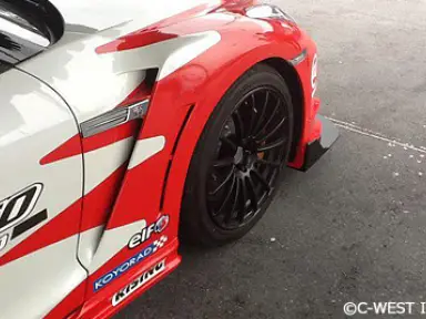 Aletas y ensanches C-West para Nissan GT-R R35 Zenki
