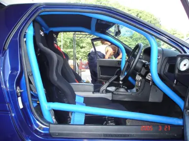 Jaula antivuelco Saito Rollcage - Trunk Through para RX-7 FC3S