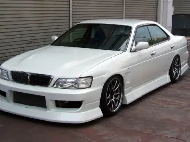 Bodykit Wonder SHADOW para C35 Laurel Medalist Zenki