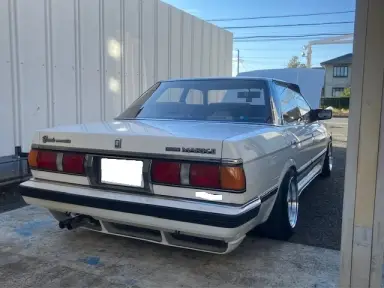 Slit Spoiler para Toyota X70