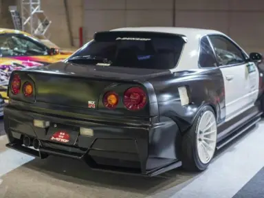 Bodykit URAS Type-RR para R34 Skyline 2Dr / 4Dr