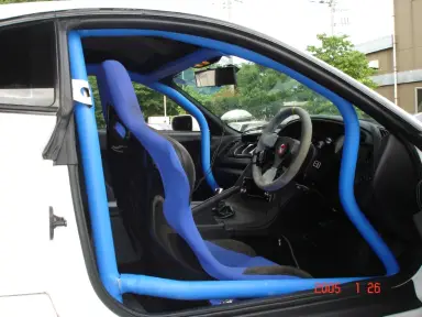 Jaula antivuelco Saito Rollcage - Trunk Through para Supra JZA80