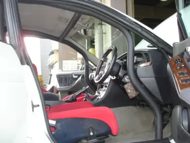 Jaula antivuelco Saito Rollcage para Laurel C35