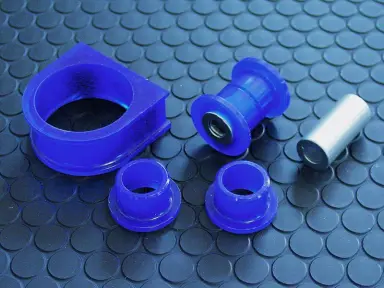 Soportes de cremallera de dirección Kunny'z para Toyota Mark II JZX110